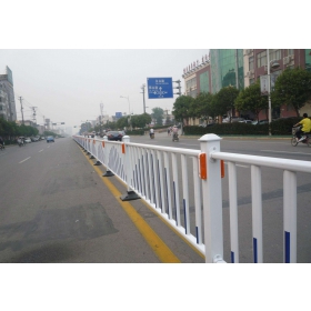 安庆市市政道路护栏工程